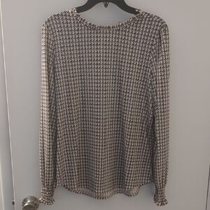 Adrianna Papell Pink and Black Blouse with Long Sleeves